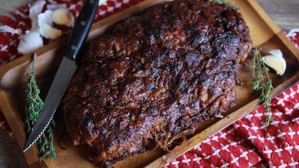  Oven-Roasted Vegan Brisket With Mushrooms, Seitan, and Jackfruit